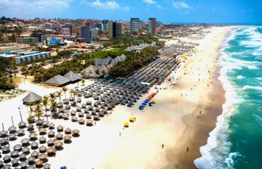 Ceará é o estado do Nordeste que mais gera empregos no turismo