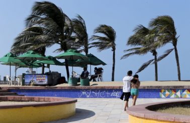 Marinha do Brasil alerta para ventos muito fortes no litoral cearense