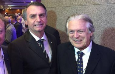 PF cumpre mandados de busca e apreensão em casa de Bivar, presidente do PSL, em Pernambuco