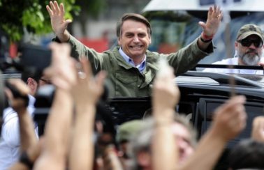 Um ano após eleições, aliados de Bolsonaro estão em pé de guerra no Ceará