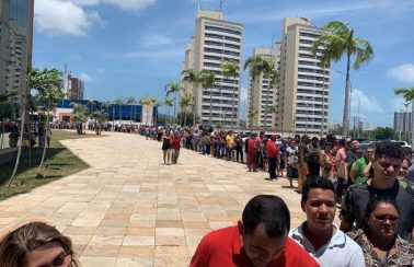A poucos dias para o fim do cadastro biométrico, eleitores correm contra o tempo