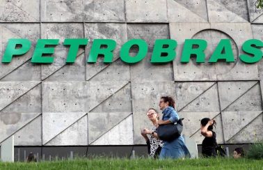 Estados do Nordeste tentam deter fuga de investimentos da Petrobras