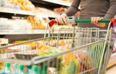 Cesta básica em Fortaleza tem aumento em novembro e é a mais cara do Nordeste