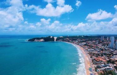 Apesar das manchas de óleo, Nordeste é o principal destino para o Réveillon