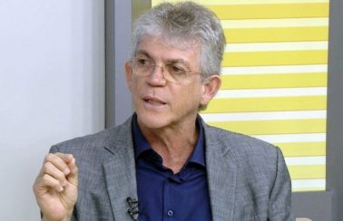 Promotoria denuncia ex-governador da Paraíba Ricardo Coutinho