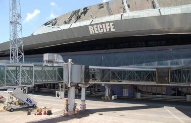 Angolano é preso no Aeroporto do Recife após passar mal por ingerir cápsulas de cocaína