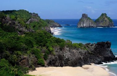 Pernambuco critica plano federal de abrir Fernando de Noronha para cruzeiros