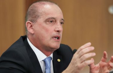 Ministro deverá explicar diminuição do Bolsa Família para o Nordeste