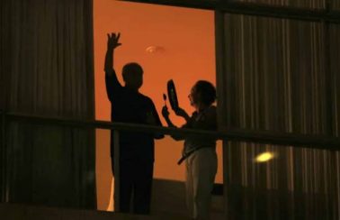Panelaço: Em meio à pandemia, Brasil vai às janelas contra Bolsonaro