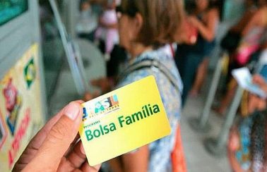 STF suspende cortes no Bolsa Família do Nordeste