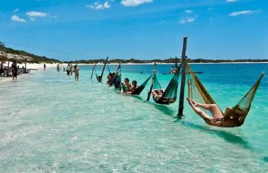 Coronavírus faz o que nem Zika, nem óleo conseguiram: parar o turismo no NE