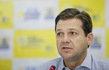 Prefeito do Recife diz que economizou mais de R$ 230 milhões em cortes para investimento no combate ao coronavírus
