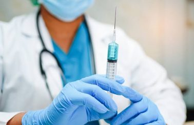 Brasil tem quase 200 voluntários dispostos a se infectar com novo coronavírus em possíveis testes de vacina