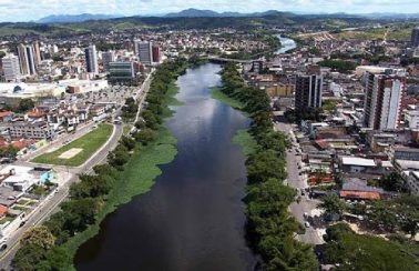 Prefeito diz que casamento de irmã de Pugliesi levou vírus para sul da Bahia