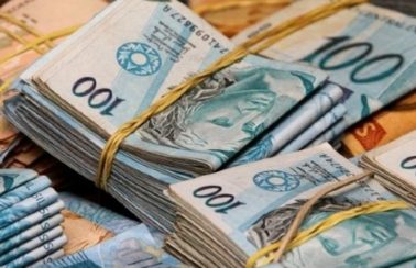 Governo projeta queda de 4,7% na economia este ano