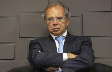 “Tem que vender essa porra logo”, diz Paulo Guedes sobre Banco do Brasil