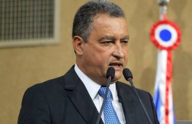 Ano letivo não será cancelado na Bahia, garante Rui Costa
