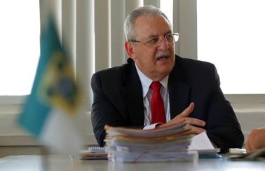 Após desentendimento com prefeito, secretário de Saúde de Natal permanece no cargo