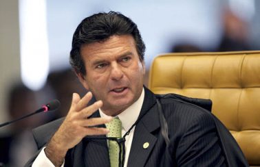 Liminar do STF determina que Forças Armadas não interfira em outros poderes