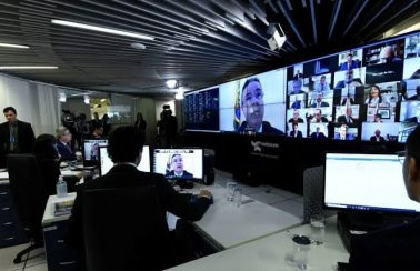 Senado aprova MP que permite reduções de jornada e salário e suspensão de contratos