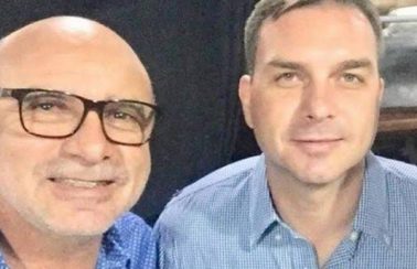 Entenda as suspeitas que envolvem Fabrício Queiroz e Flávio Bolsonaro