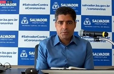 Rede municipal de Salvador vai distribuir chips para alunos e terá aulas na TV