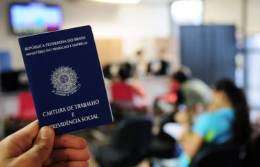 Brasil já fechou 1,4 milhão de vagas de trabalho desde o início da pandemia