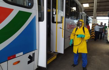 Ônibus voltam a circular com 60% da frota em João Pessoa