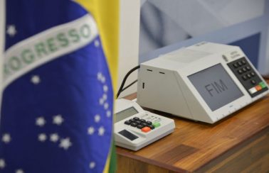 Propostas alteram regras para eleições municipais deste ano