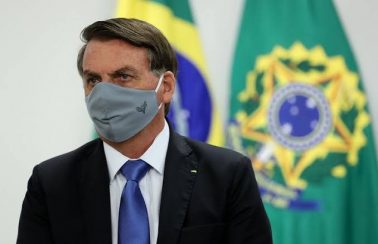 Bolsonaro testa positivo para Covid, afirma jornalista