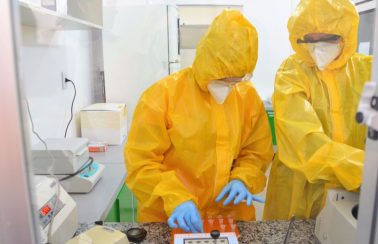 Alagoas tem redução no registro diário de mortes por Covid-19 pelo segundo dia seguido