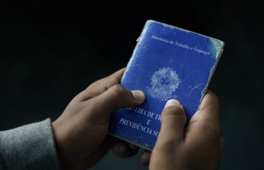 Governo edita decreto que amplia prazo para suspensão de contratos de trabalho e redução da jornada