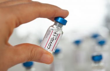Sem apresentar resultados de ensaios clínicos, OMS não vai recomendar vacina russa