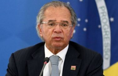 Guedes diz que ‘furar’ teto de gastos é caminho para o impeachment de Bolsonaro