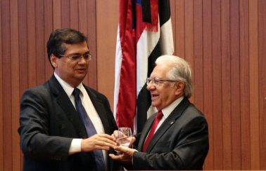 Pai do governador Flávio Dino morre vítima da Covid-19 em São Luís