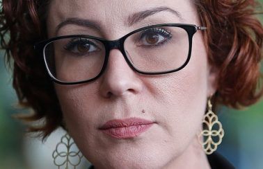Carla Zambelli é internada após diagnóstico de Covid