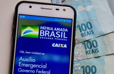 Governo divulga novo cronograma de pagamento do auxílio emergencial