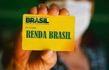 Bolsonaro dá 3 dias para Guedes apresentar nova proposta para o Renda Brasil