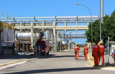 Deputados e senadores entram na Justiça para impedir debandada da Petrobras no Rio Grande do Norte