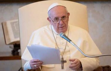 Papa Francisco escreve nota de pesar por coroinha assassinado em Fortaleza: “Dói-me muito”