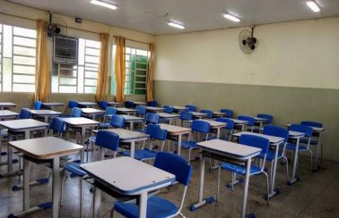 ‘Nós não temos condições de ter as aulas presenciais’, diz secretário de educação da Bahia