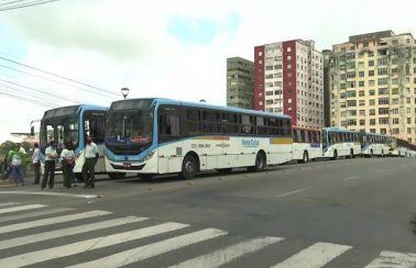 Justiça do Trabalho proíbe motoristas de ônibus de paralisar transporte público no Grande Recife