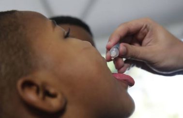 Campanhas nacionais de multivacinação e vacinação contra a poliomielite têm dia D neste sábado