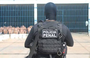 Flávio Dino sanciona lei que transforma agente penitenciário em Polícia Penal no Maranhão