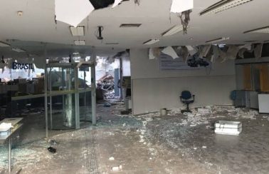 Bandidos explodem e assaltam agência do Banco do Brasil no Maranhão