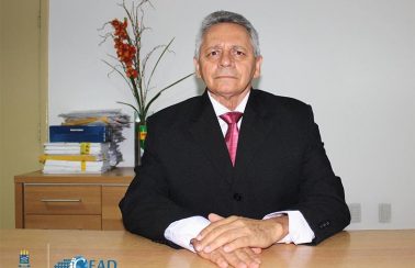 Bolsonaro nomeia professor Gildásio Guedes para ser o novo reitor da UFPI