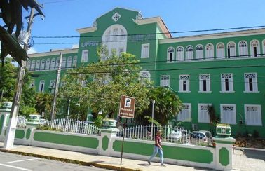 Princípio de incêndio atinge UTI Neonatal de maternidade pública e bebê morre durante transferência no RN
