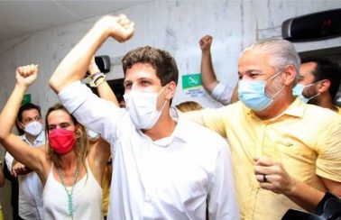 João Campos começa, nesta terça, agenda de transição com Geraldo Julio no Recife