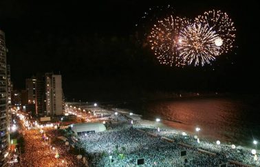 Festas e eventos estão proibidos no Natal e réveillon no Ceará, diz Camilo