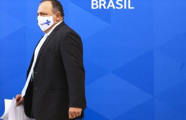 Assista: Governo apresenta plano de vacinação contra covid-19